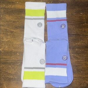 2-Pairs Lululemon Athletica Women’s Crew White and Purple Socks